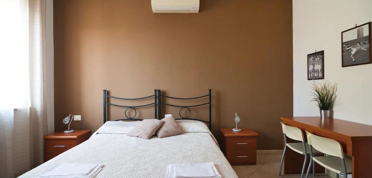 La Casa Degli Artisti 1 Hotel เน็ตตูโน ภายนอก รูปภาพ