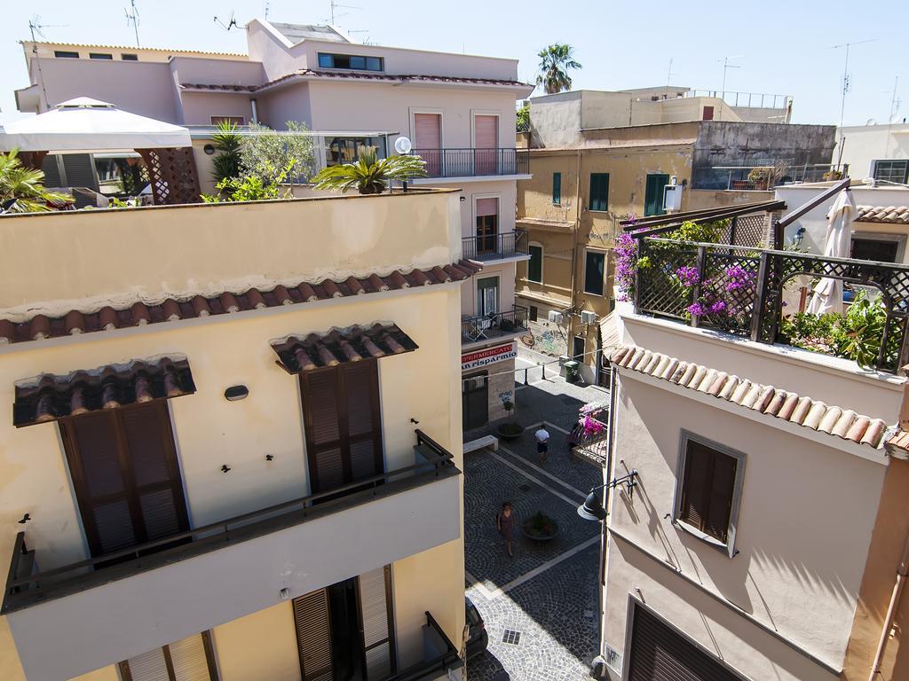 La Casa Degli Artisti 1 Hotel เน็ตตูโน ภายนอก รูปภาพ